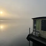 Floss 2 Bateau-hôtel Priepert