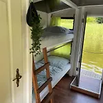 Floss 2 Bateau-hôtel